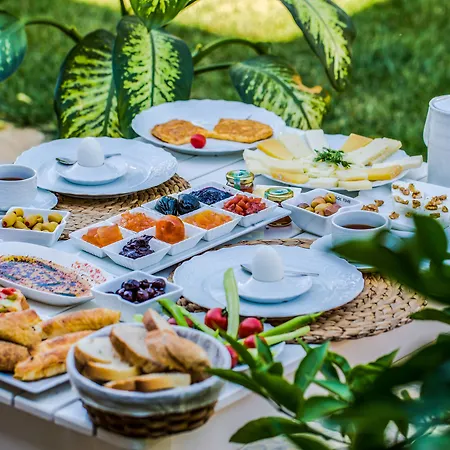 Cunda Esen Hotel Ayvalik